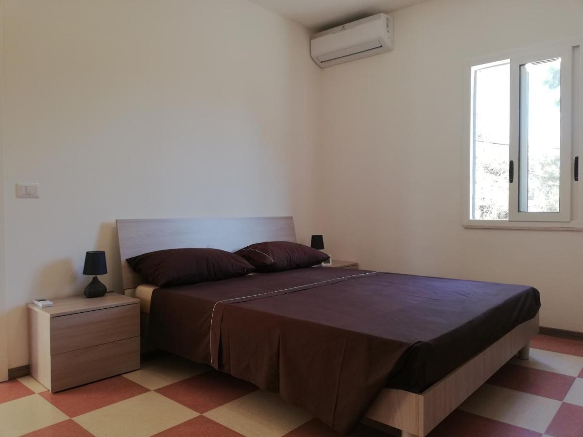 New Rooms On The Beach ポッツァッロ エクステリア 写真